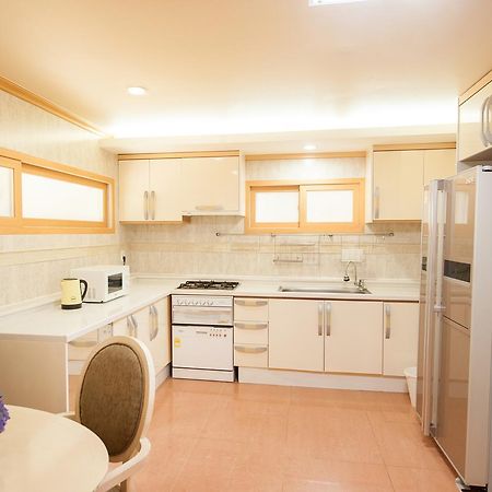 Jeju Sullem Pension Екстериор снимка