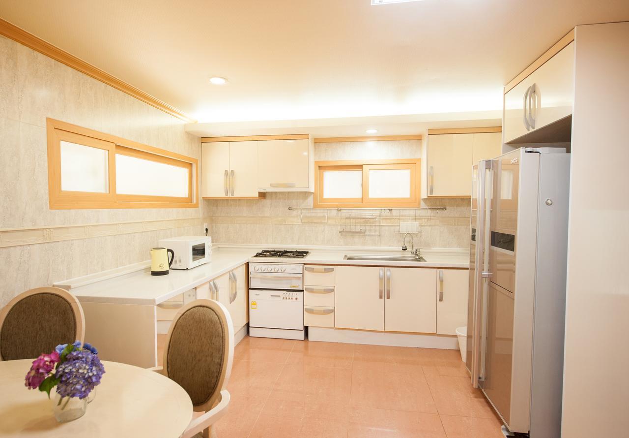 Jeju Sullem Pension Екстериор снимка