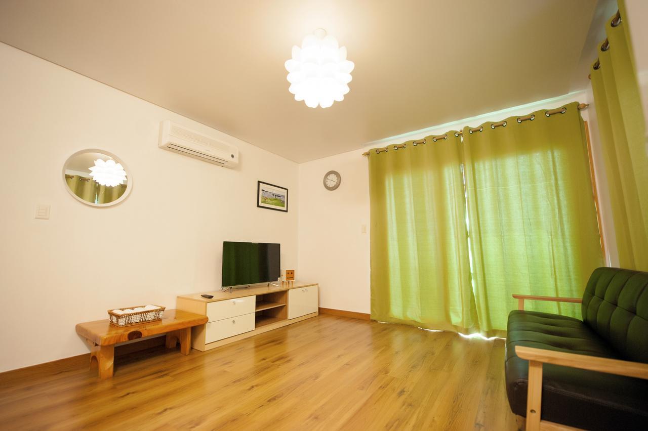Jeju Sullem Pension Екстериор снимка