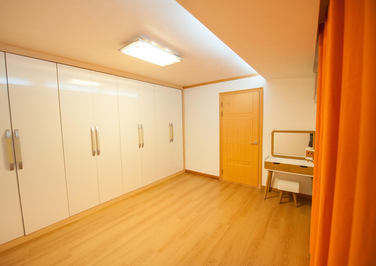 Jeju Sullem Pension Екстериор снимка